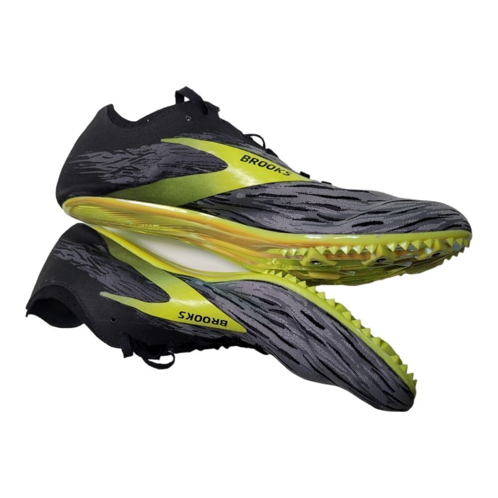 Brooks QW-K V4 track shoes